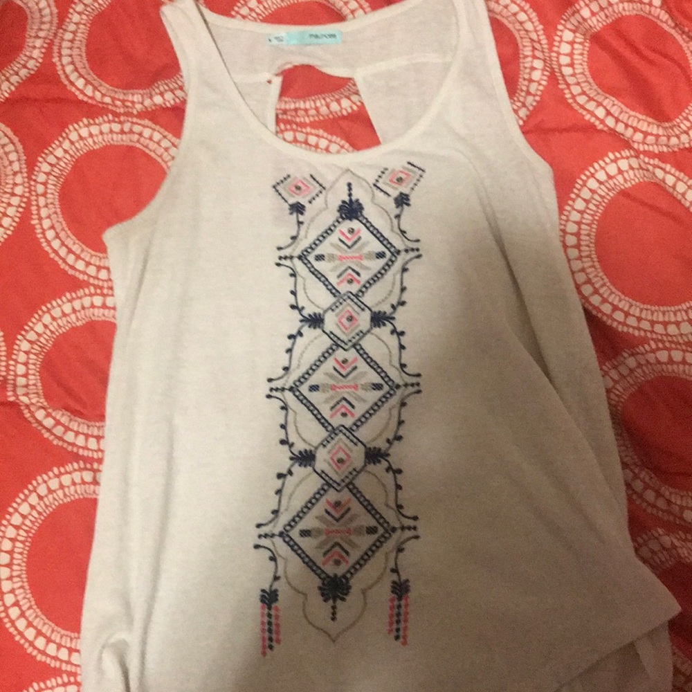 cream tank with beads